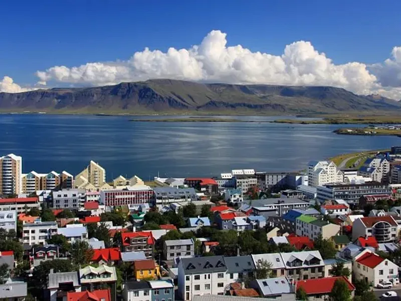 Nigeria and Kenya improve on leadership equality, but sector bias persists