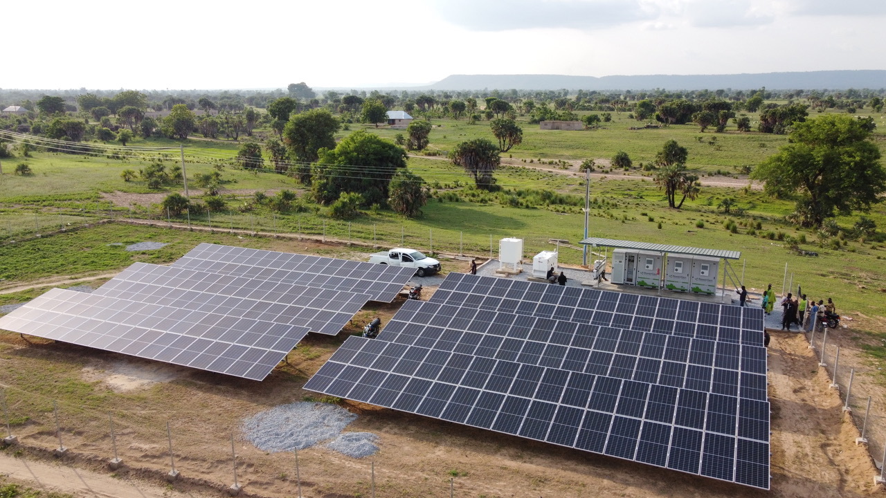 Nigeria's Mini-Grid Push Accelerates as InfraCredit Backs ₦9bn CEESOLAR Rollout